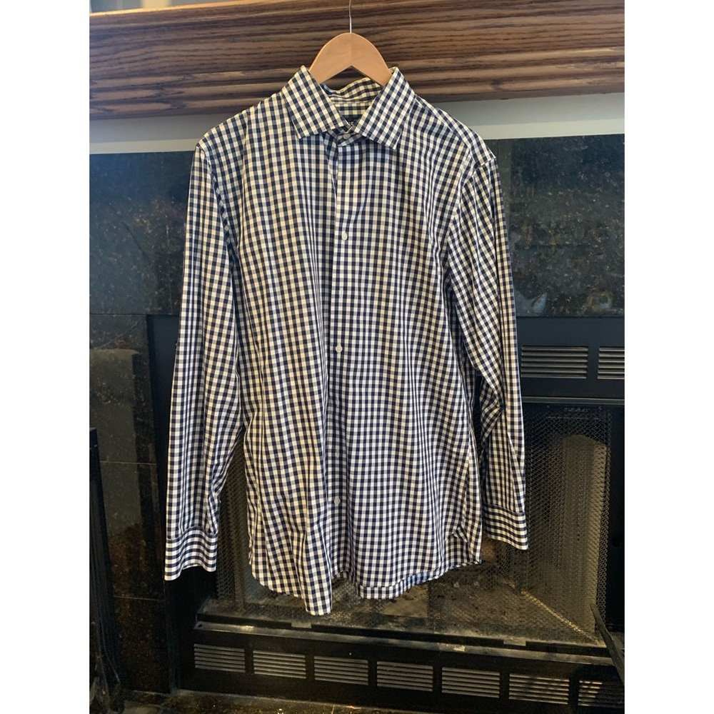 The tie bar navy and white gingham